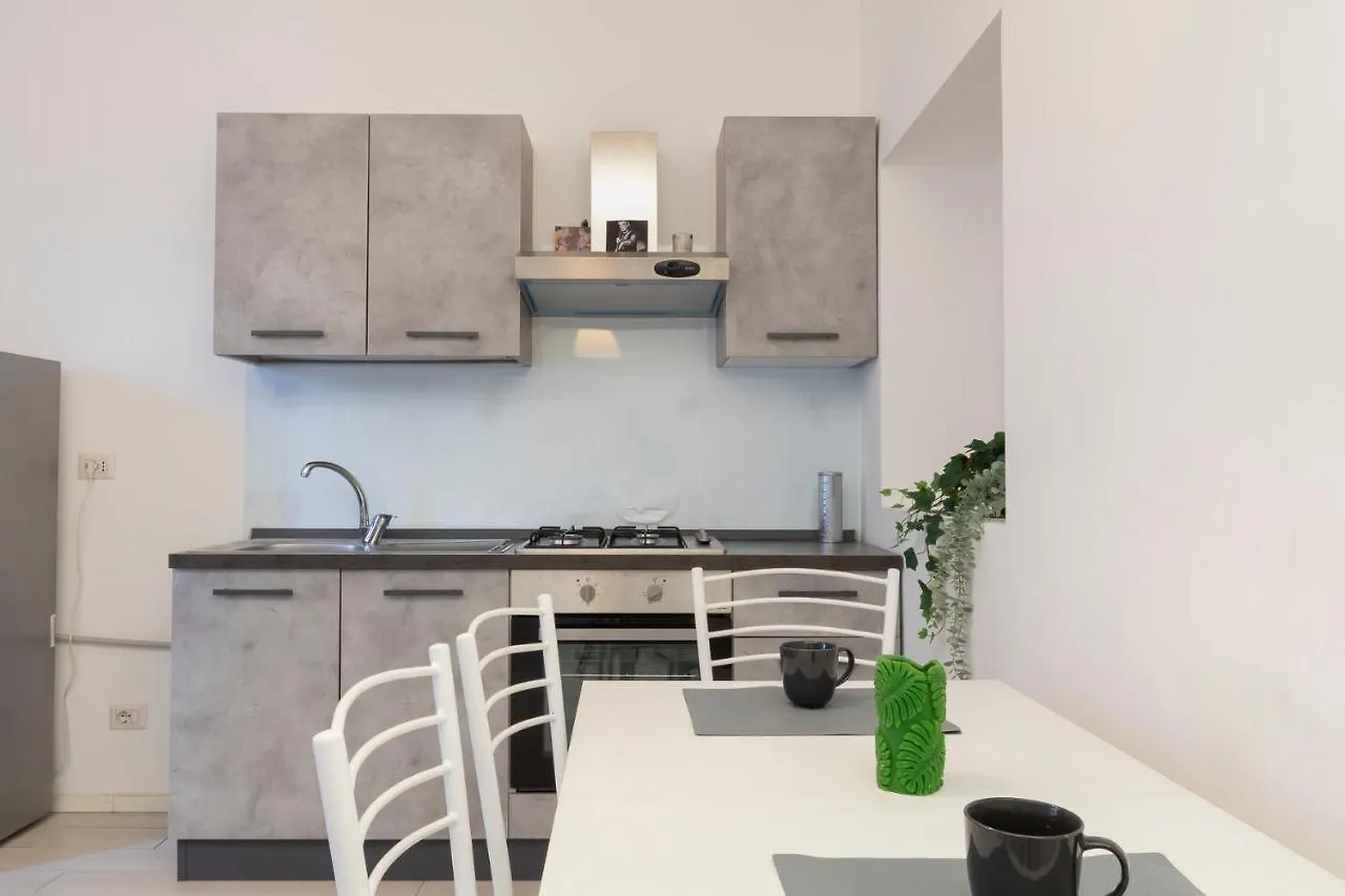 I Host Apartment - Rembrandt 56 ميلان